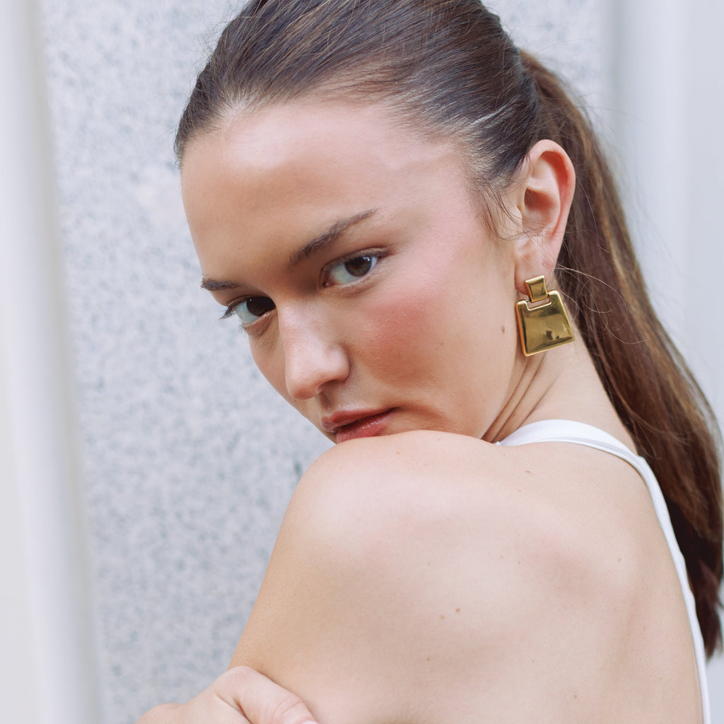 THE IRINA STUD